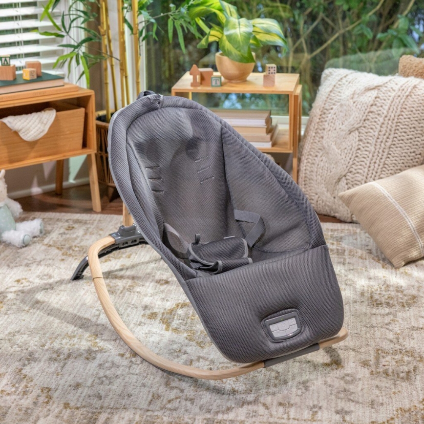 Ingenuity - Παιδικό κουνιστό κρεβατάκι με δόνηση και μελωδία EVERY SEASON WESLEY 3xC γκρι