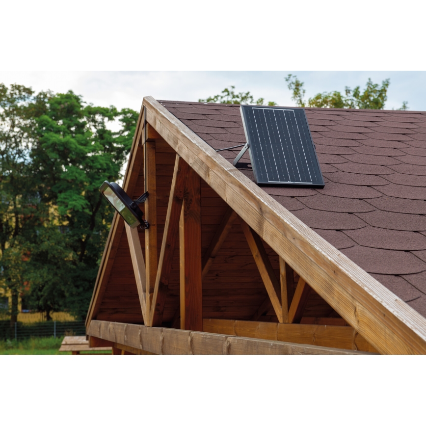 LED Ρυθμιζόμενος Προβολέας με Ηλιακό Πάνελ και Αισθητήρα Ληθαργίας LED/10W/10000 mAh 3,2V IP65 + τηλεχειριστήριο