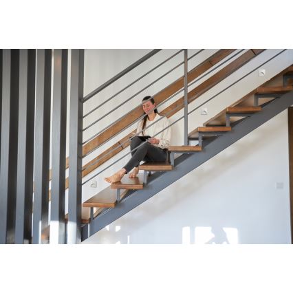 LED φωτιστικό σκάλας EXIN LED/2,5W/230V 3000K IP65 λευκό τετράγωνο