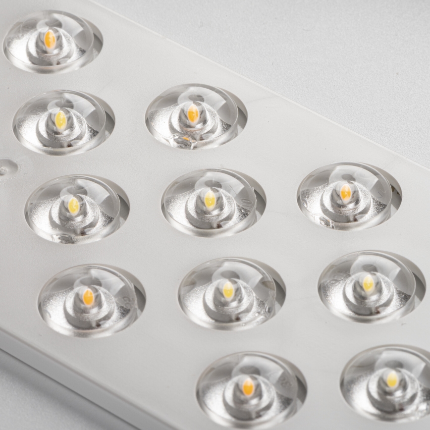 Ρυθμιζόμενο LED φωτιστικό οροφής LIXAN LED/47W/230V 3000-6500K διάμ. 38,6 εκ. λευκό/ασημί + τηλεχειριστήριο