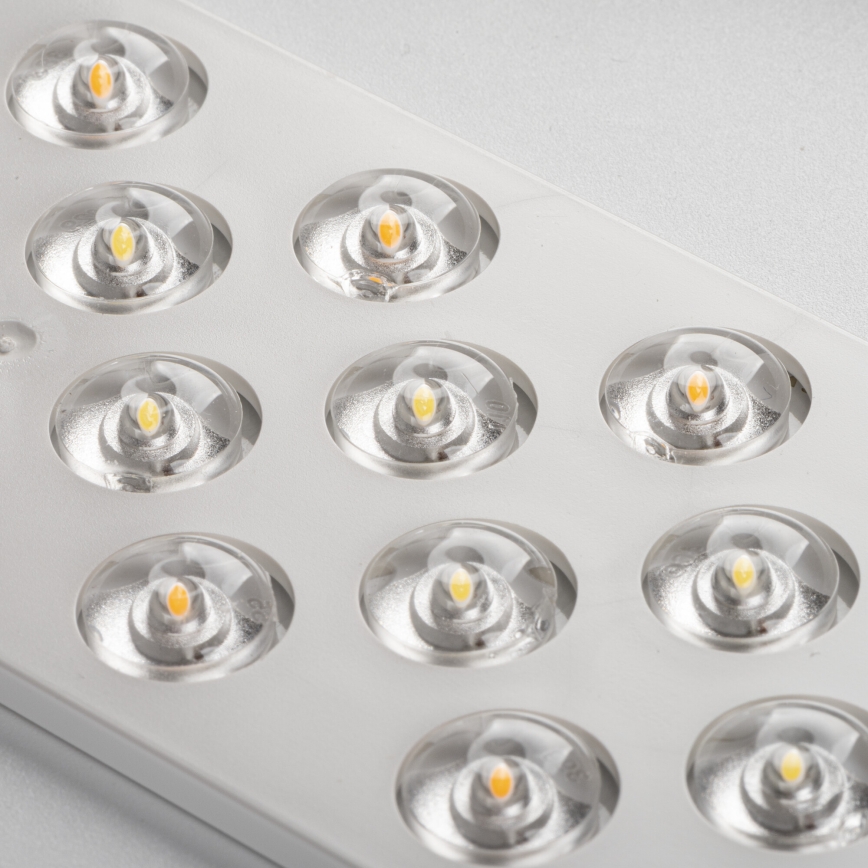 LED ρυθμιζόμενο φωτιστικό οροφής LIXAN LED/65W/230V 3000–6500K διάμ. 48,6 εκ. λευκό/ασημί + τηλεχειριστήριο