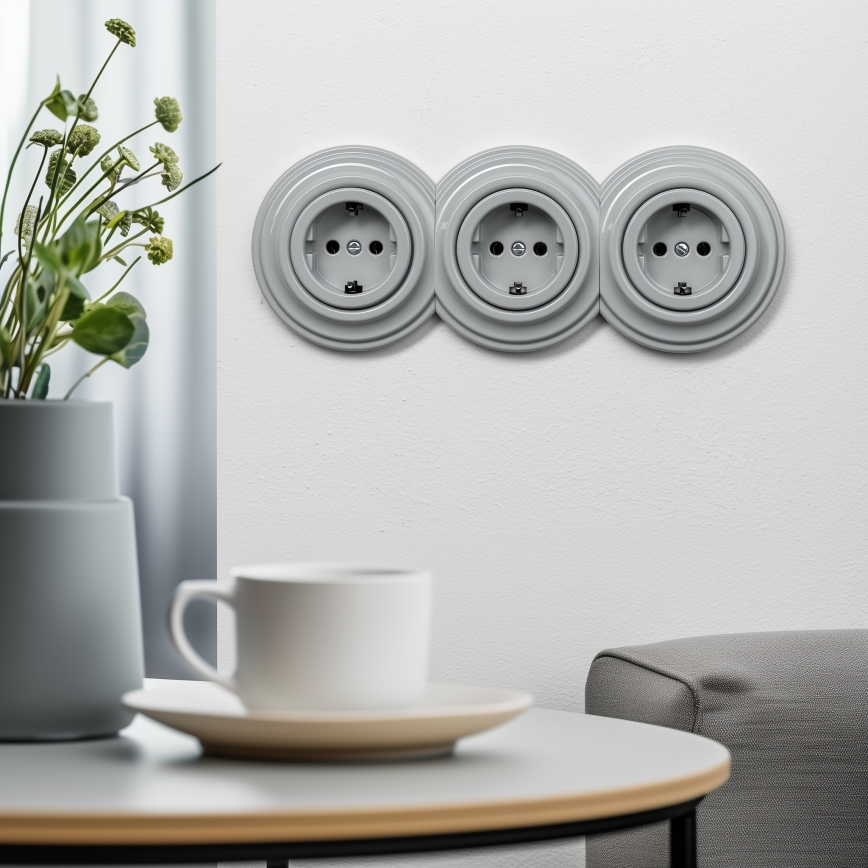 Kliklap - Τριπλή ρετρό οικιακή πρίζα με πλαίσιο SCHUKO 230V, γκρι