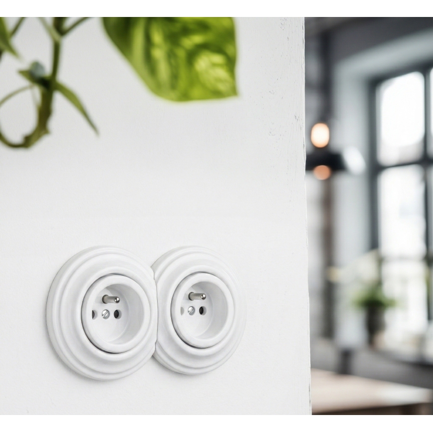 Kliklap - Διπλή ρετρό οικιακή πρίζα με πλαίσιο 230V, σε χιονάτο λευκό
