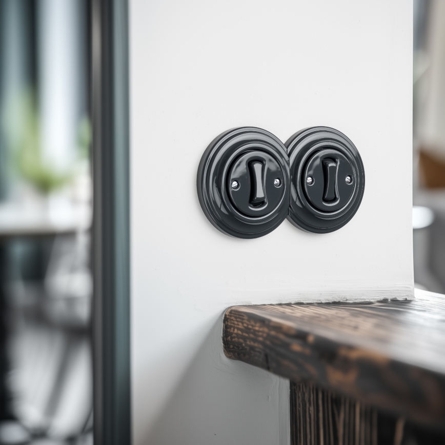 Kliklap - Διπλός ρετρό μονοπολικός διακόπτης με πλαίσιο αρ. 1 σε απόχρωση ανθρακί