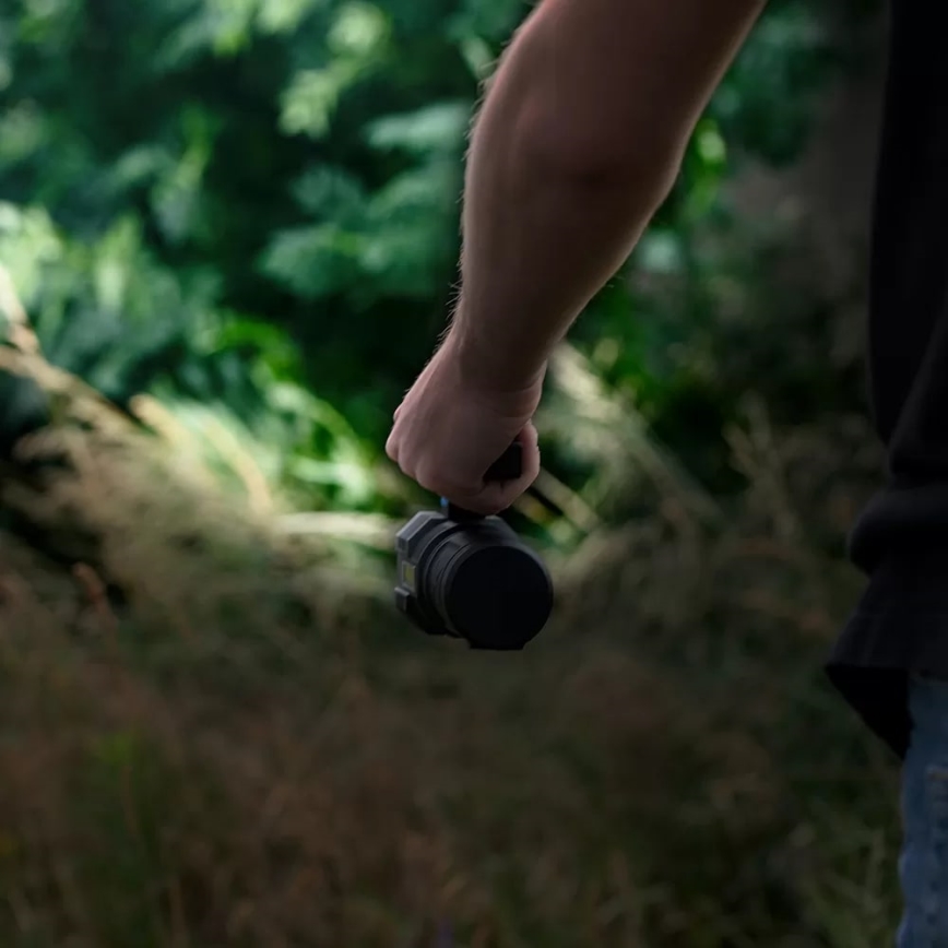 LED Dimming επαναφορτιζόμενο φακός LED/5V IPX4 250 γυαλιστερό 1200 mAh