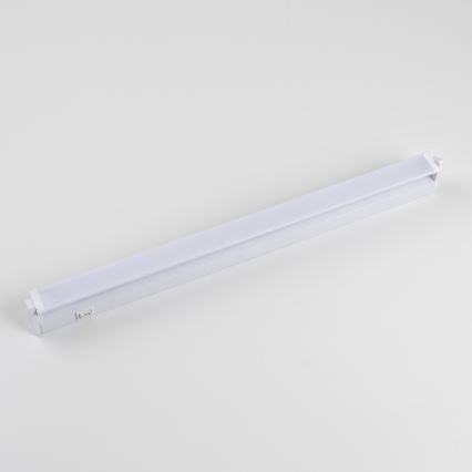LED φωτιστικό κάτω ντουλαπιού LED/7,5W/230V 55,6 cm λευκό
