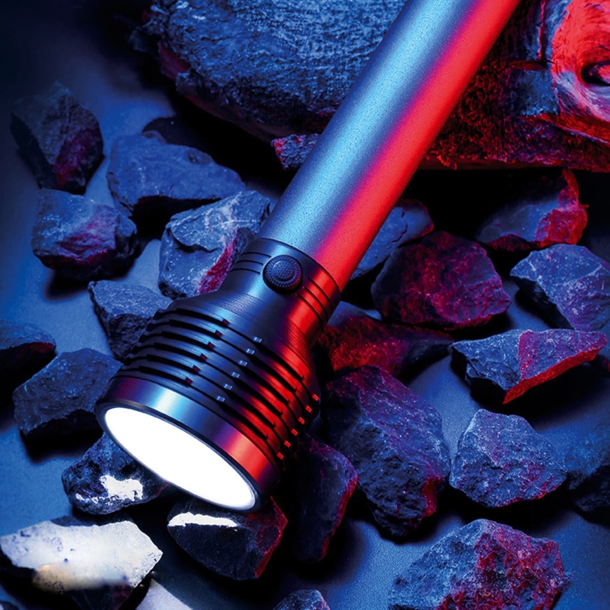 Επαναφορτιζόμενος φακός LED/6,5W/3,7V 2400 mAh