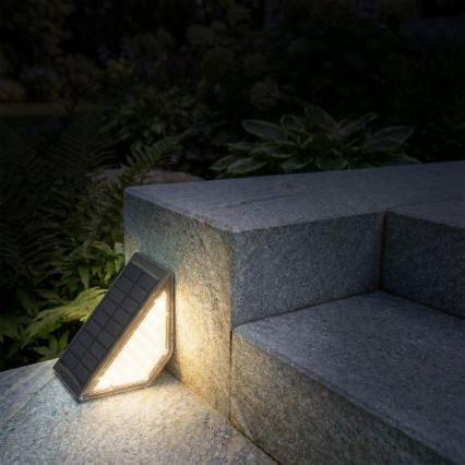 LED Ηλιακό φωτιστικό ELI LED/4,5W/3,7V 500 mAh IP44 μαύρο