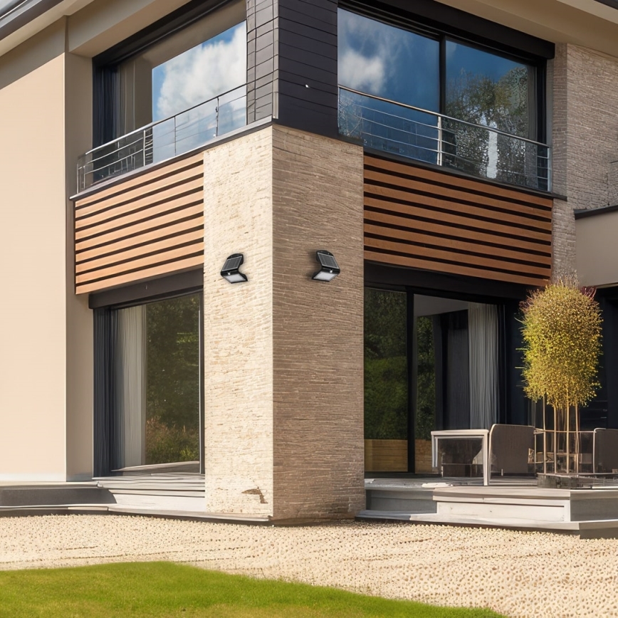 Ηλιακό φωτιστικό LED με αισθητήρα κίνησης και λυκόφωτος LED/3,2W/2000 mAh 3,7V IP65