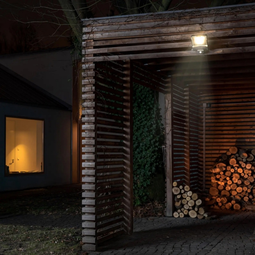 LED προβολέας εξωτερικού χώρου LED/150W/230V 4500K IP65 μαύρος