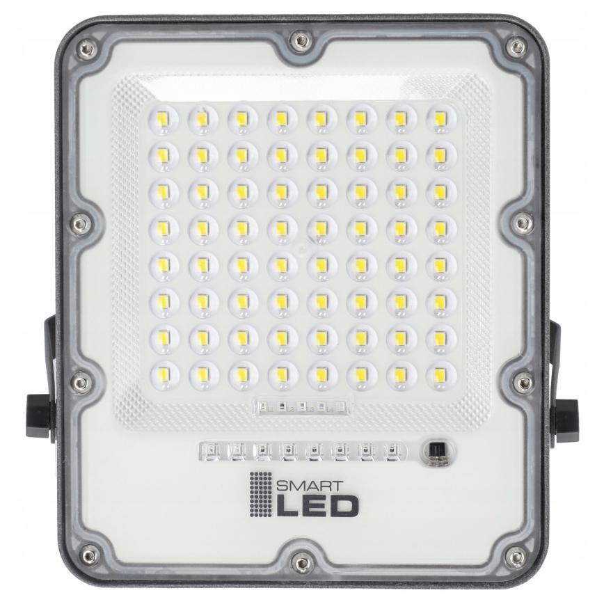 Ρυθμιζόμενος ηλιακός προβολέας LED/100W/3,2V 5000K 10500 mAh IP65 μαύρος + τηλεχειριστήριο