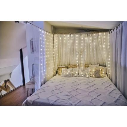 LED γιρλάντα για εξωτερικούς χώρους, 300 LED, 8 λειτουργίες, 5,9 m, IP44, θερμό λευκό