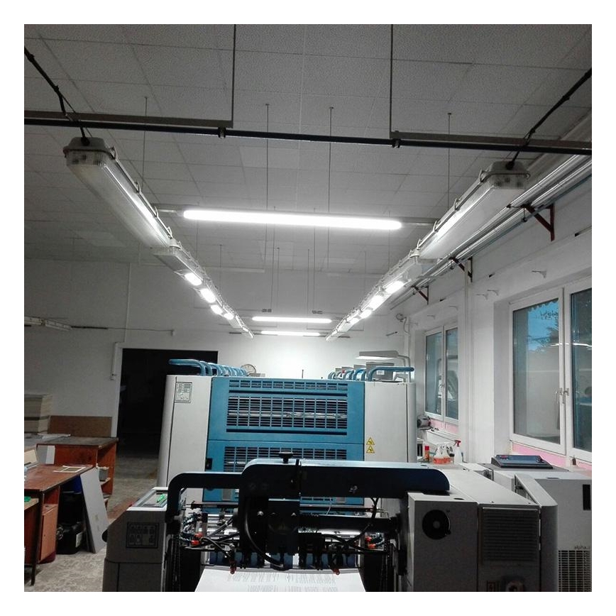 LED Γραμμικό φωτιστικό οροφής LED/36W/230V IP40