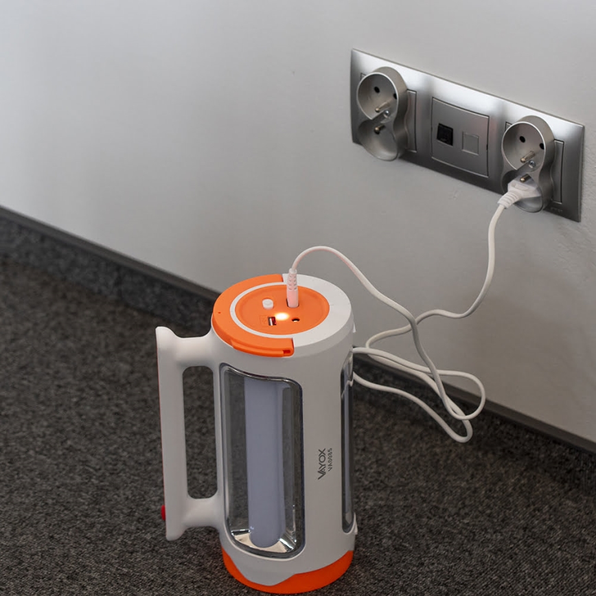 LED Ρυθμιζόμενος επαναφορτιζόμενος φακός 2 σε 1 με λειτουργία powerbank LED/5W/230V 3500 mAh