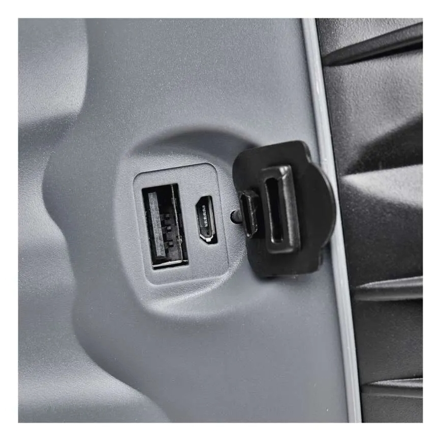 LED Επαναφορτιζόμενος φακός LED/3,7V 4000 mAh