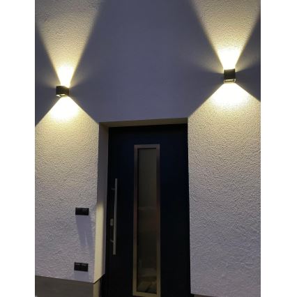 LED Επιτοίχιο φωτιστικό εξωτερικού χώρου 2xLED/3W/230V IP54 μαύρο