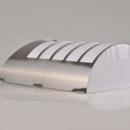 LED Ηλιακό Επιτοίχιο Φωτιστικό με Αισθητήρα SAFFO LED/3,7V 2000 mAh IP44