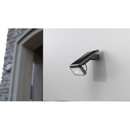 LED Ηλιακός Εξωτερικού χώρου προβολέας με αισθητήρα LED/8W/3,7V 2000 mAh IP54 μαύρο