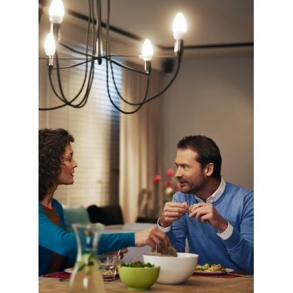 LED Λαμπτήρας Philips E14/5,5W/230V 2700K