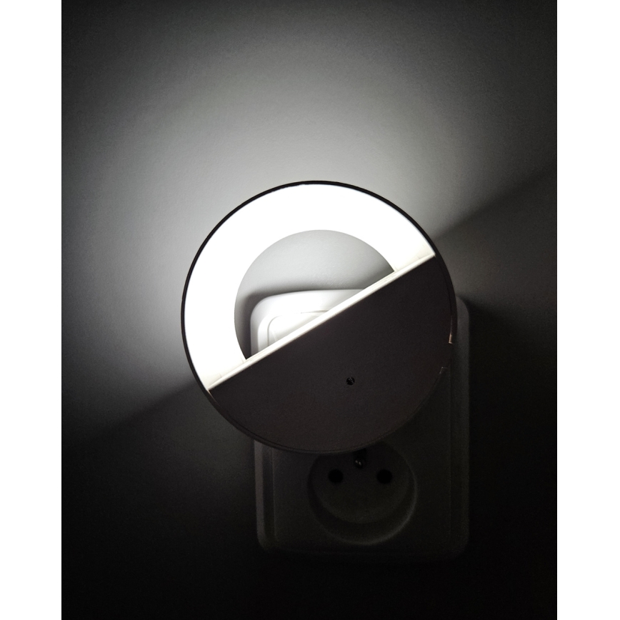 LED Φωτάκι νυκτός με αισθητήρα σούρουπου LED/0,5W/230V λευκό
