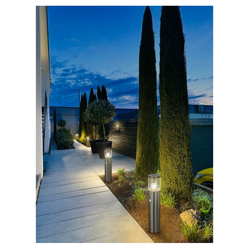 Ledvance - Λάμπα εξωτερικού χώρου με αισθητήρα EBRO 1xE27/20W/230V IP44