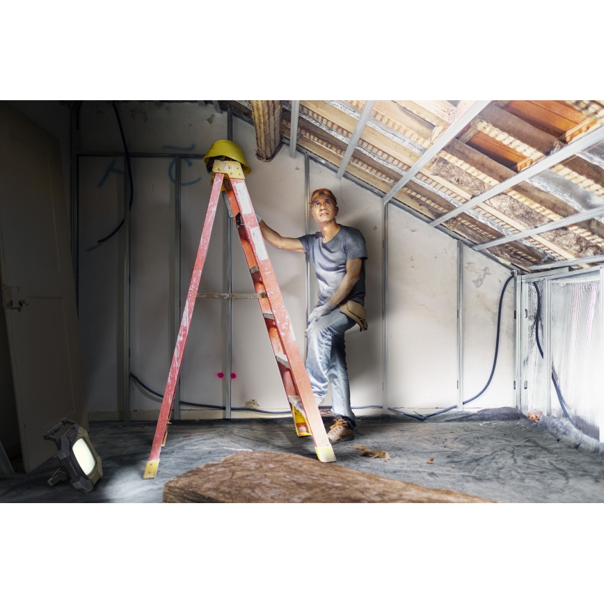 Ledvance - LED Dimmable φωτιστικό εργασίας με 2 πρίζες WORKLIGHT VALUE LED/60W/230V IP54