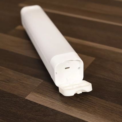 Ledvance - LED Ρυθμιζόμενο Φωτιστικό Προσανατολισμού LINEAR LED/6,9W/5V 2200 mAh IP54