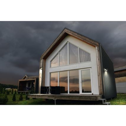 Ledvance - LED Ηλιακό φωτιστικό τοίχου με αισθητήρα κίνησης και λυκόφωτος ΠΕΤΑΛΟΥΔΑ LED/8W/3,7V 2000 mAh IP65