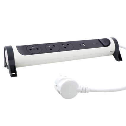 Legrand 049416 - Πολύπριζο με διακόπτη 3Z Type E + USB-A + USB-C 1,5m
