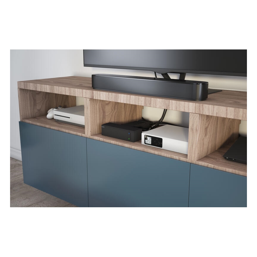 Legrand 049430 - Multimedia HUB με διακόπτη 4Z Type E + 4Z Type C 2m μαύρο