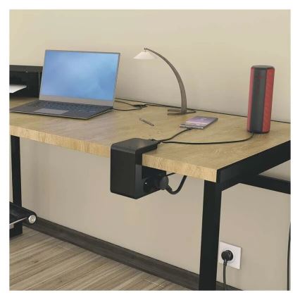 Legrand 050412 -  Πολύπριζο με διακόπτη για τραπέζι  4Z Type E + 2x USB-A 1,5m μαύρο