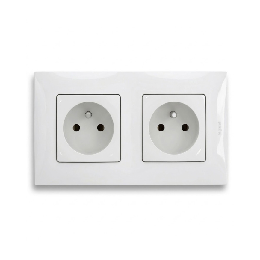 Legrand - Διπλή οικιακή πρίζα με πλαίσιο NILOE 250V λευκή