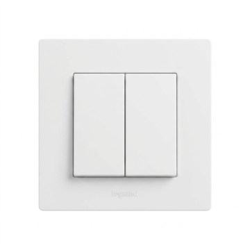 Legrand - Διπλός σειριακός διακόπτης č. 5 με πλαίσιο NILOE STEP σε λευκό