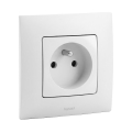 Legrand - Οικιακή πρίζα με πλαίσιο NILOE 250V λευκή