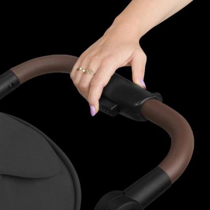 Lionelo - Καροτσάκι EMMA ONE μαύρο