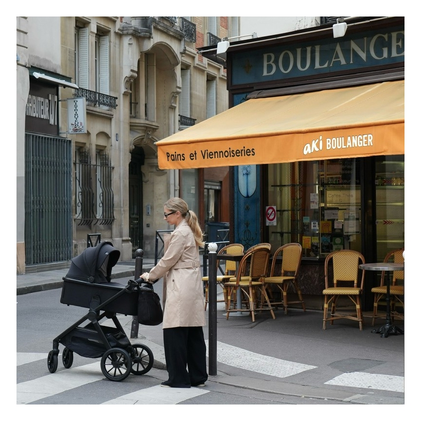 Lionelo - Συνδυαστικό παιδικό καρότσι 2-σε-1 LAYLA Black Onyx