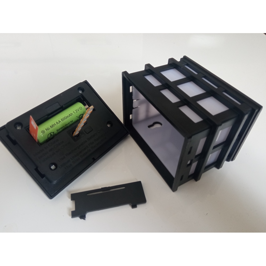 Ηλιακό επιτοίχιο φωτιστικό LED με αισθητήρα λυκόφωτος, LED/1,2V 600 mAh IP44