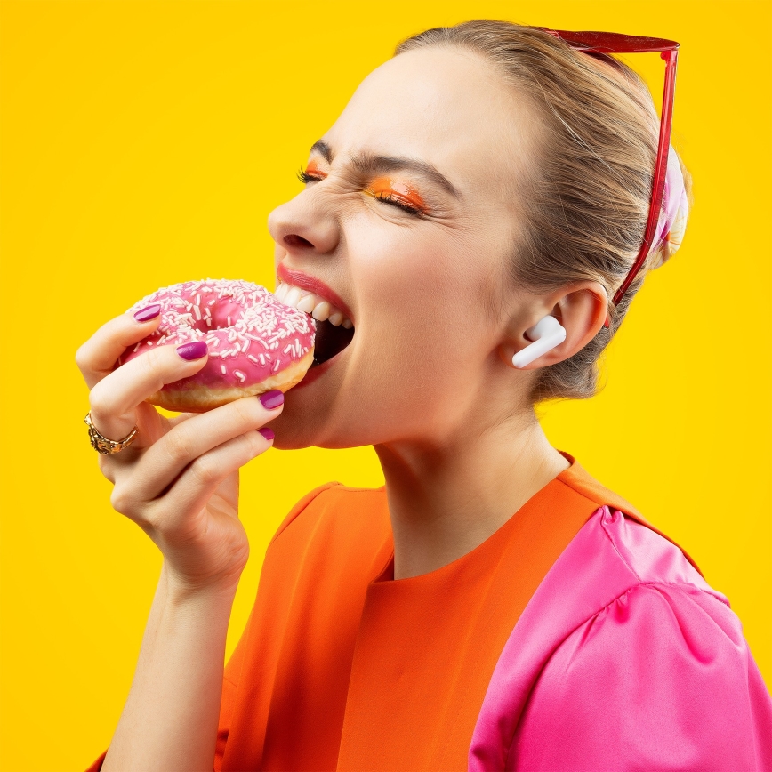 Niceboy Pins 4 PRO - Ασύρματα ακουστικά με ANC 380 mAh + 2x 35 mAh IP54 λευκό