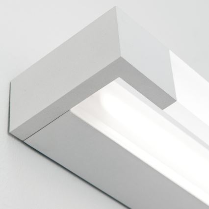 Φωτισμός καθρέφτη μπάνιου LED MARILYN LED/21W/230V 57 cm IP44 λευκό