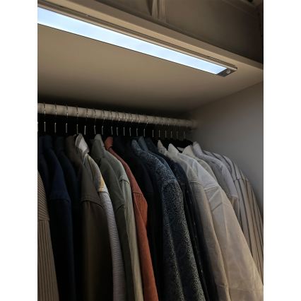 Osram - LED φωτιστικό κάτω ντουλαπιού με αισθητήρα κίνησης και λυκόφωτος LINEAR LED/4W/3,7V 1500 mAh 3000/4000/6500K 60 cm γκρι