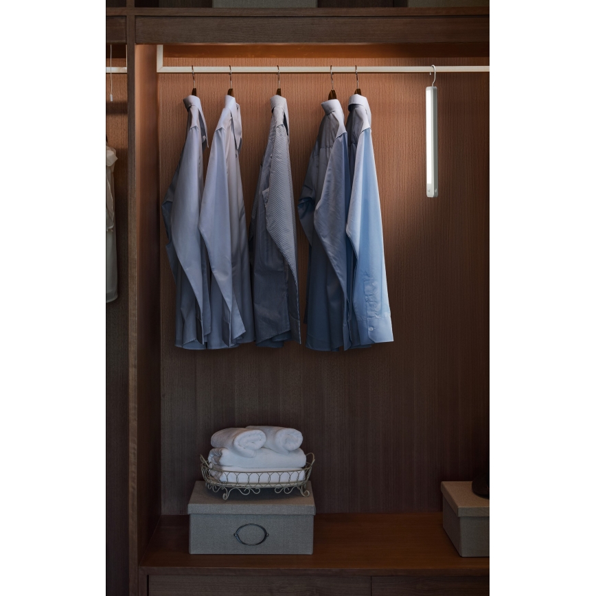 Osram - Κρεμαστό LED φωτιστικό προσανατολισμού με αισθητήρα κίνησης MOBILE LED/2,35W/5V 1000 mAh λευκό