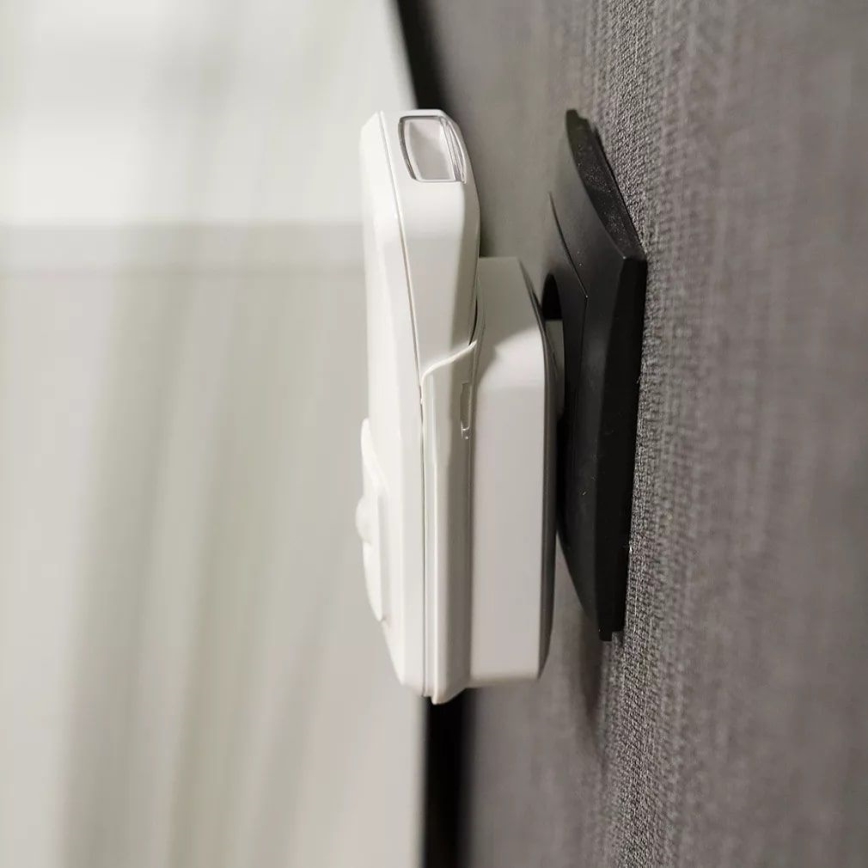 Osram - LED νυχτερινό φωτιστικό για σύνδεση στην πρίζα με αισθητήρα LUNETTA LED/2W/230V