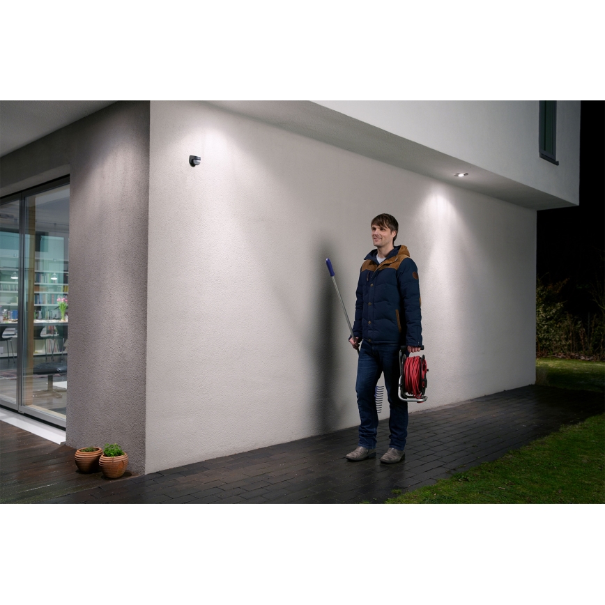 Osram - Εξωτερικός υπέρυθρος αισθητήρας κίνησης 230V IP44 μαύρος