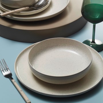 Σετ πιάτων 8 τεμαχίων, μπεζ πορσελάνη