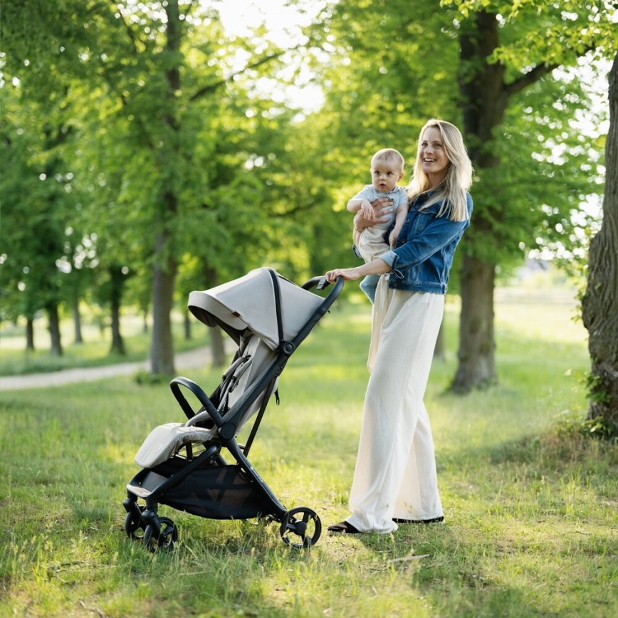 PETITE&MARS - Αθλητικό καρότσι FLIP Platinum Grey