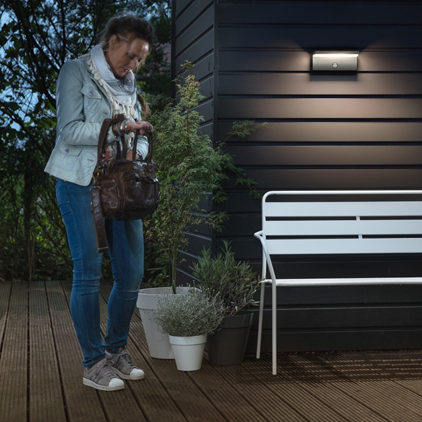 Philips - LED Φωτιστικό τοίχου εξωτερικού χώρου με αισθητήρα 2xLED/4,5W/230V 2700K IP44