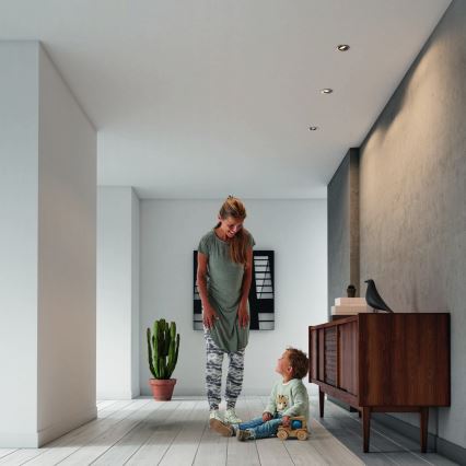 Philips - Σετ 3x LED RGBW ρυθμιζόμενο χωνευτό φωτιστικό οροφής 1xGU10/4,8W/230V ματ χρώμιο + τηλεχειριστήριο