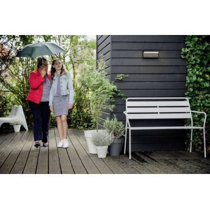 Philips - LED Φωτιστικό τοίχου εξωτερικού χώρου με αισθητήρα BUSTAN LED/3,8W/230V 2700K IP44