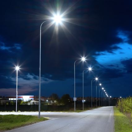 Ρυθμιζόμενο LED φωτιστικό δρόμου με αισθητήρα λυκόφωτος και ηλιακό πάνελ LED/200W/20000 mAh 6500K IP65 γκρι
