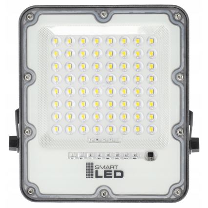 LED Ρυθμιζόμενος ηλιακός προβολέας LED/50W/3,2V 5000K 6000 mAh IP65 μαύρο + τηλεχειριστήριο
